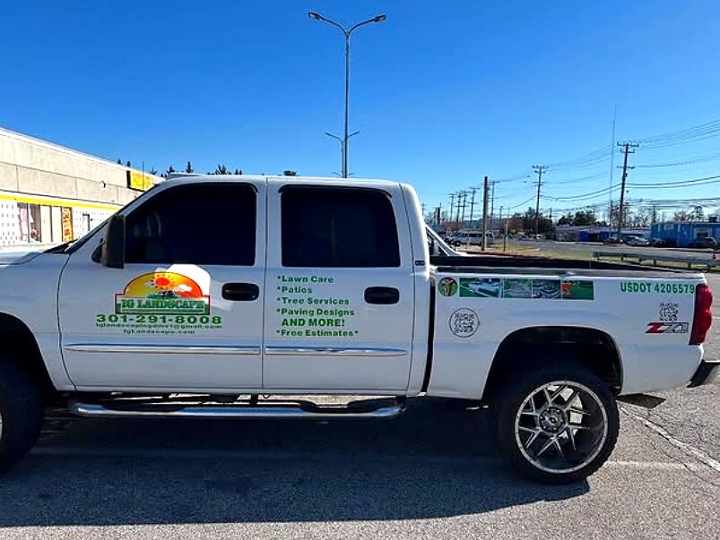 Truck door lettering